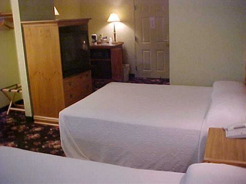 Hotel Ourguest & Downtown